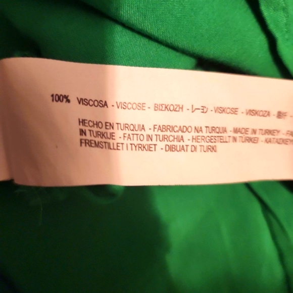 NWOT Zara Button Down Shirt, Blouse, Top Size Large - Picture 3 of 3